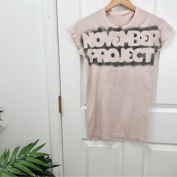 Lululemon November Project Swiftly Tee - Picture 1 of 4